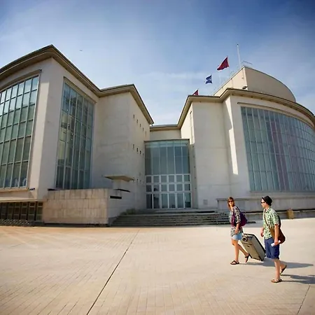 In Near And Promenade * Ostend