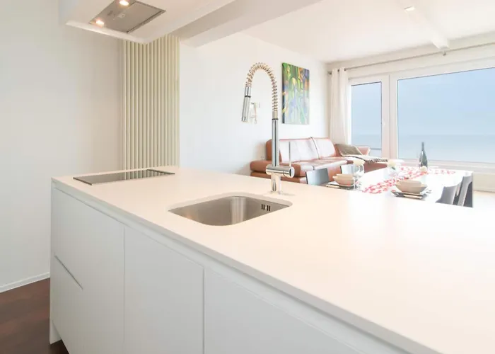 In Near And Promenade * Ostenda