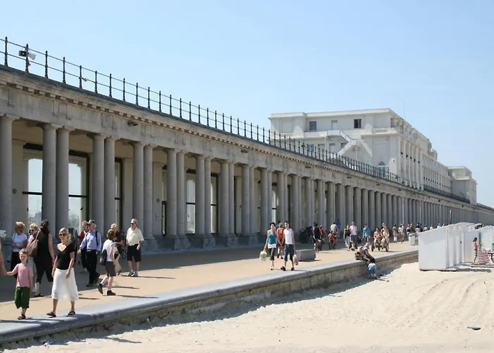 In Near And Promenade * Ostenda