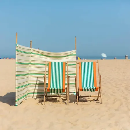 In Near And Promenade Hébergement de vacances