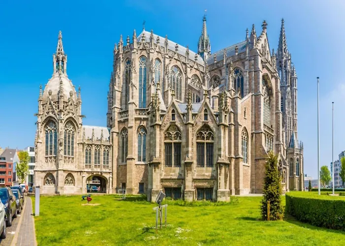 بيت للعطل In Near And Promenade *